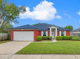 8590 Star Leaf Rd N, Jacksonville, FL 32210