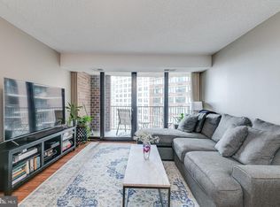 1420 Locust St APT 18F, Philadelphia, PA 19102