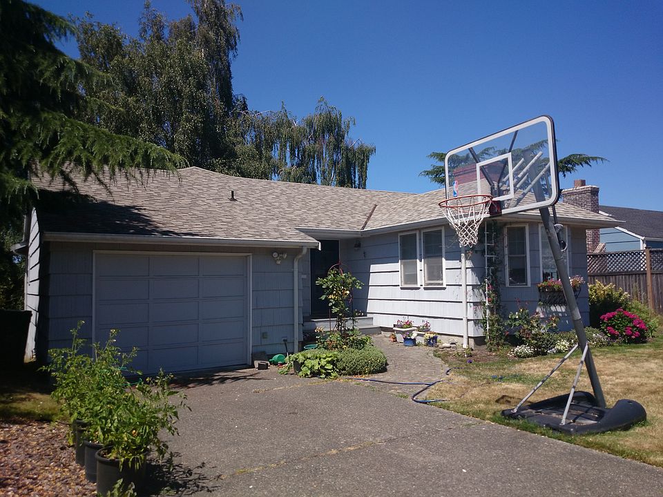 2nd image of 5723 59th Ave NE