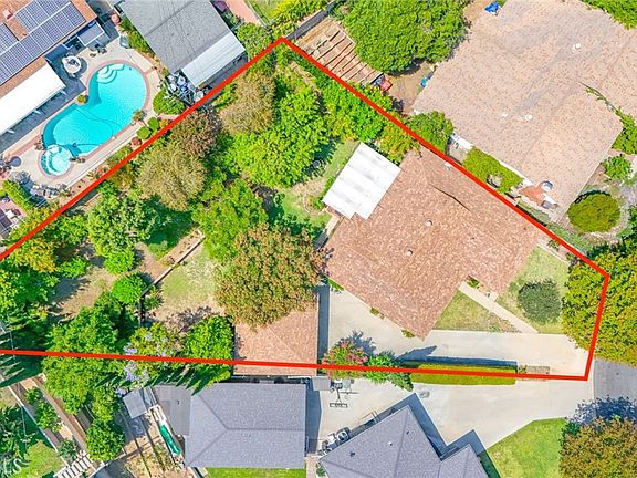 5th image of 14537 Gandesa Rd