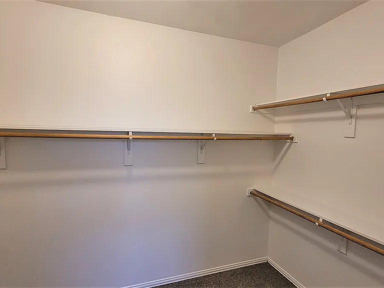 3408 Columbus St — Photo 15