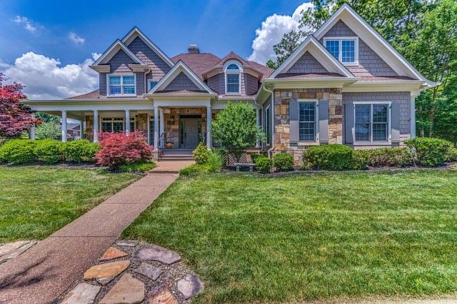 1st image of 12637 Woodcove Ln