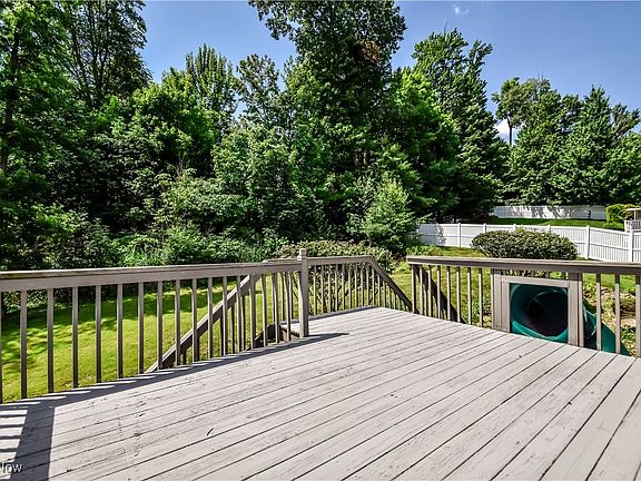 5th image of 9798 Firestone Ln