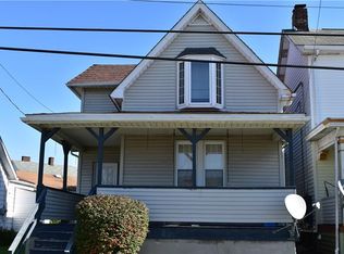30 Homestead Ave, Scottdale, PA 15683