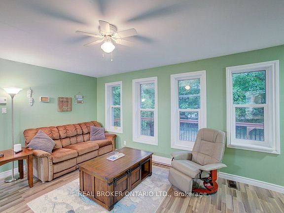 4th image of 505 Attawandaron Rd