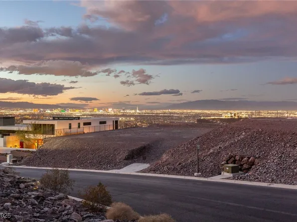 15 Cloud Chaser Blvd, Henderson, NV 89012