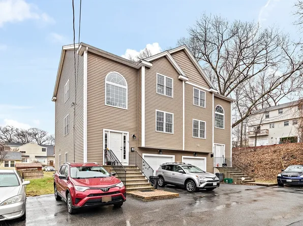 44 Dominion Rd, Worcester, MA 01605