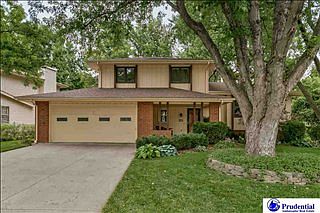 2nd image of 2511 S 148th Avenue Cir