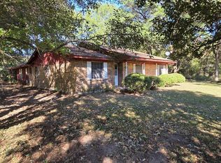 1844 Pahal Rd, Huntington, TX 75949