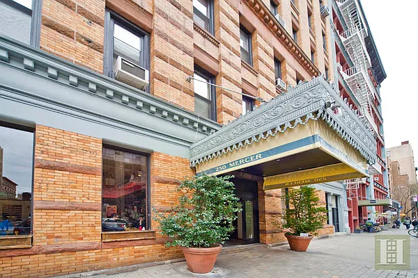 Sold by Halstead Real Estate | media 24