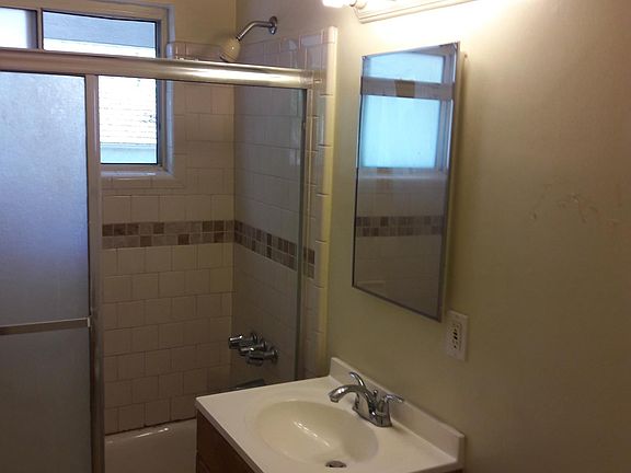5th image of 7627 Milton Ave APT D