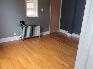1233 S 56th St FLOOR 1, Philadelphia, PA 19143