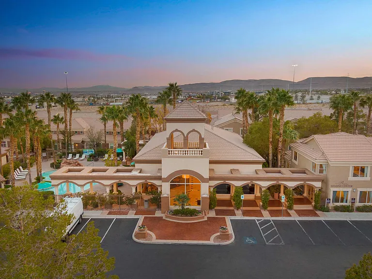 Resort at The Lakes — Photo 84