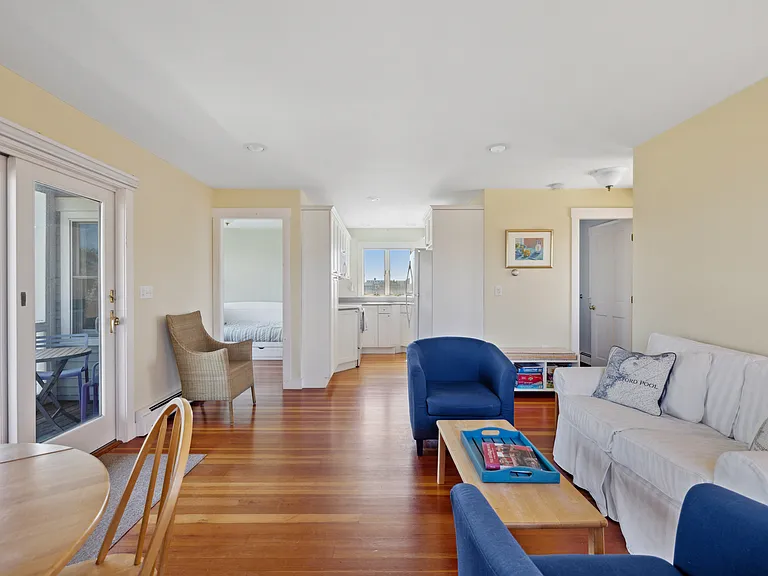 1 Beach House Ln — Photo 5