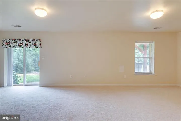 6805 Hollow Glen Ct — Photo 40