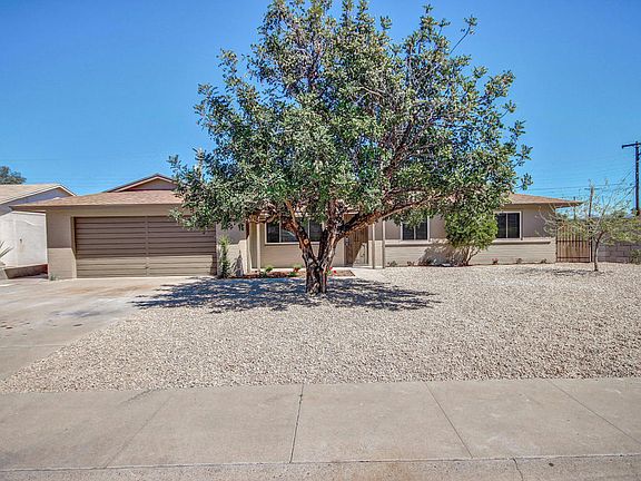 2nd image of 8509 N 33rd Dr