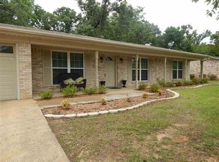 611 Gemi Dr, Longview, TX 75604