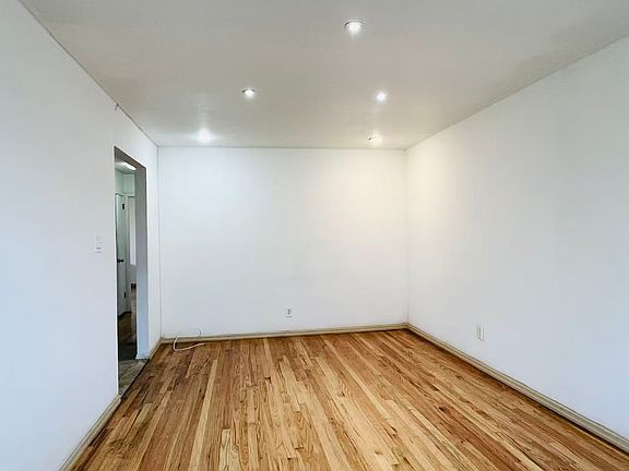 3rd image of 157-54 21st Ave Floor 2