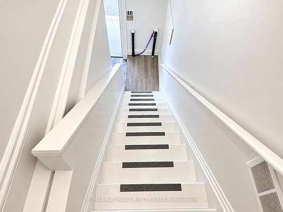 3rd image of 6301 Bank St #3