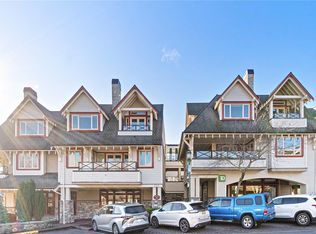 222 2nd Ave W #301, Qualicum Beach, BC V9K 0A4