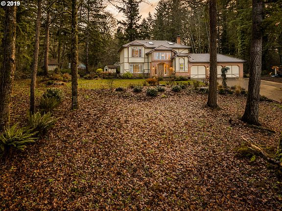 5th image of 21417 NE 67th Ave