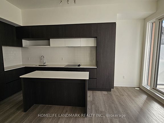 5th image of 8 David Eyer Rd #1218
