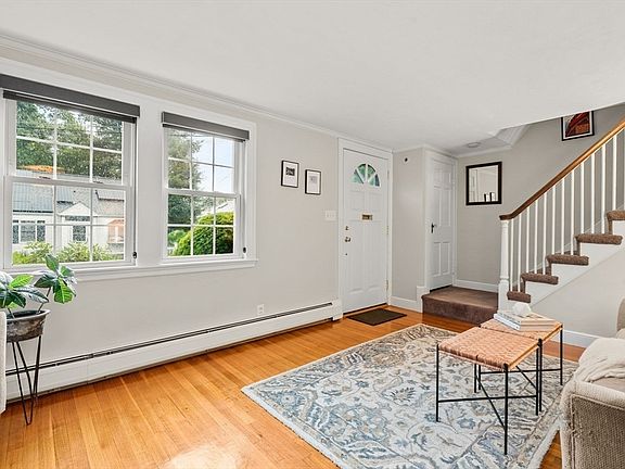 5th image of 9 Roland St