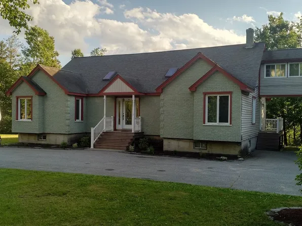 48 Dean Brook Dr, Northumberland, NH 03582
