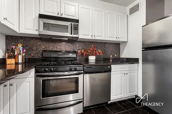 Sold by The Agency | media 3