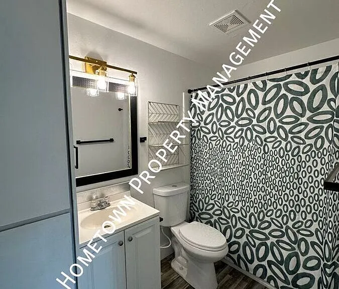 7801 Pacific Ave SE #8 — Photo 9