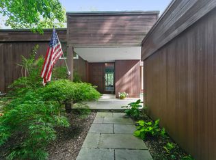 8 Bonnie Hill Ln, Armonk, NY 10504