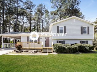 1401 Timbercrest Dr, Lawrenceville, GA 30045