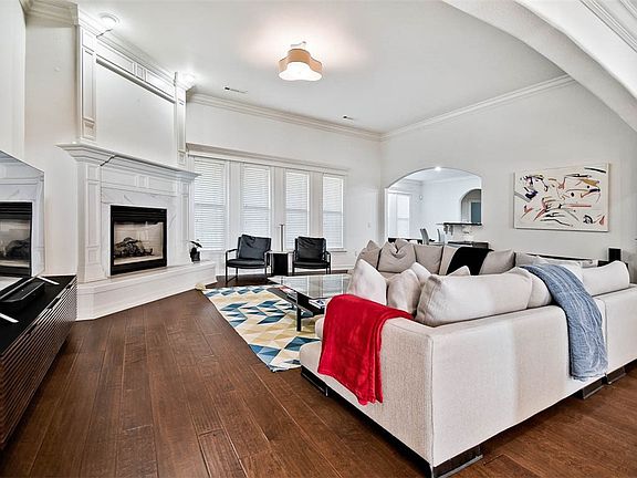 3rd image of 3701 W Legacy Ln
