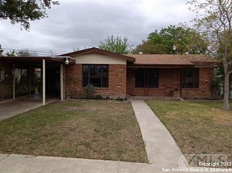 5th image of 527 Adrian Dr