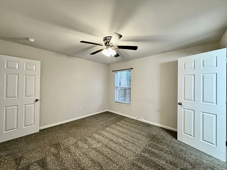 517 Aragona Blvd — Photo 14
