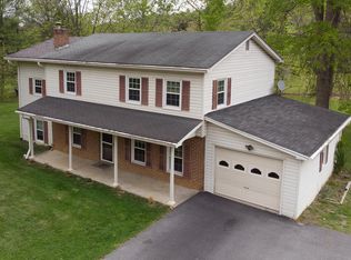 4 Morrison Dr, Lexington, VA 24450