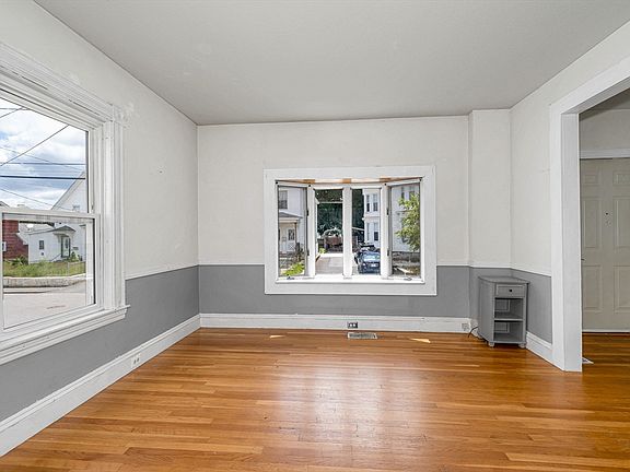 3rd image of 35 C St
