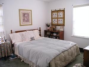 4th image of 1311A E Randolph Ct Unit A