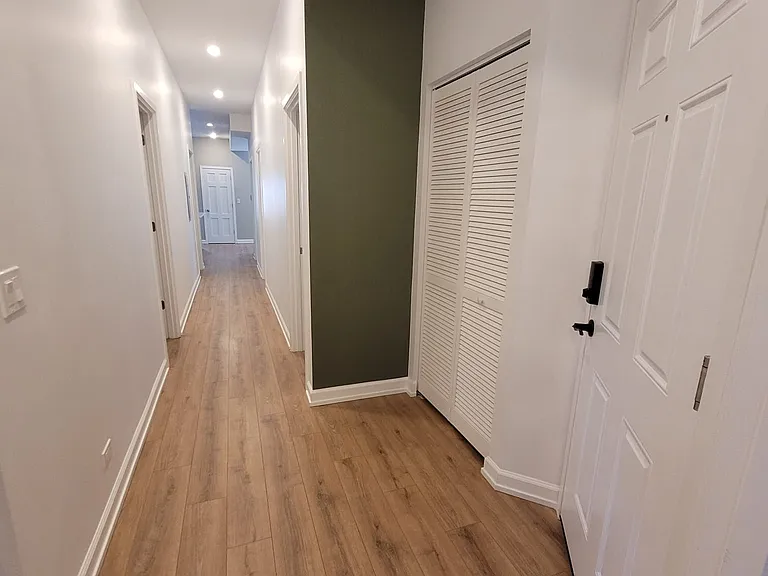 4739 N Albany Ave #1 — Photo 5