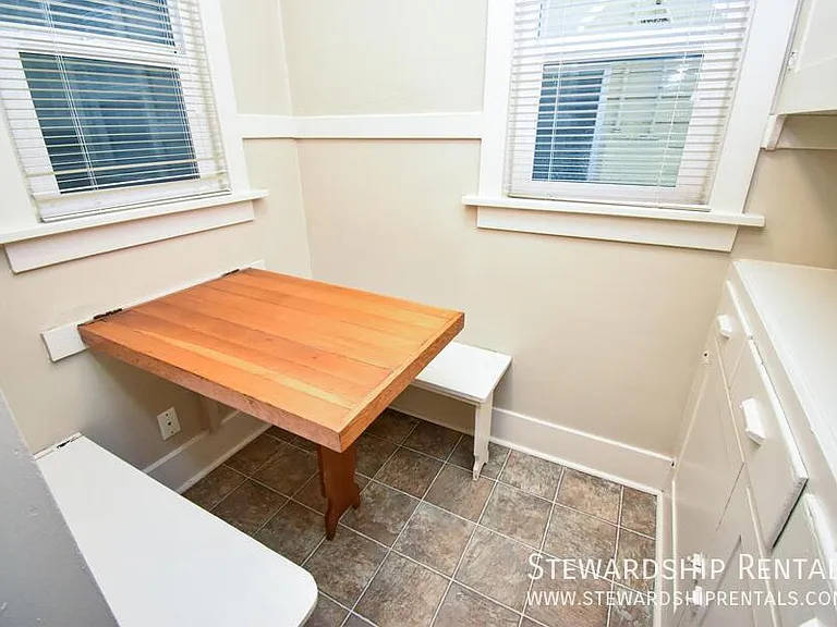 2024 Emerald St #2 — Photo 7