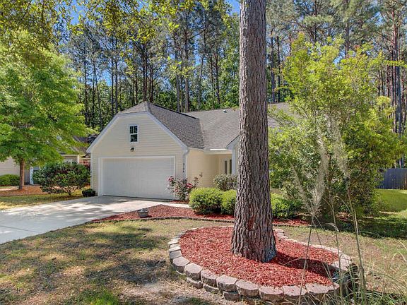 3rd image of 9156 Wildflower Way
