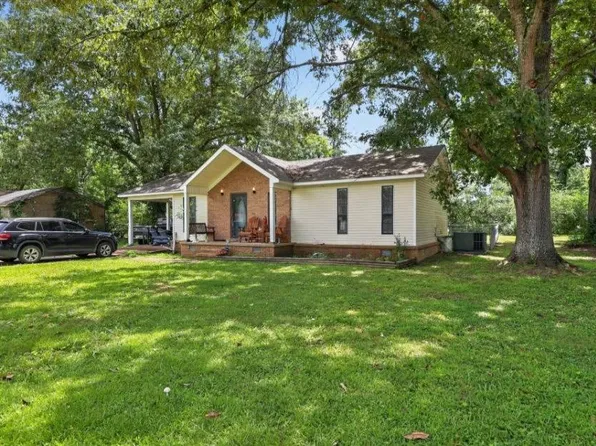 107 Garey Loop, Savannah, TN 38372