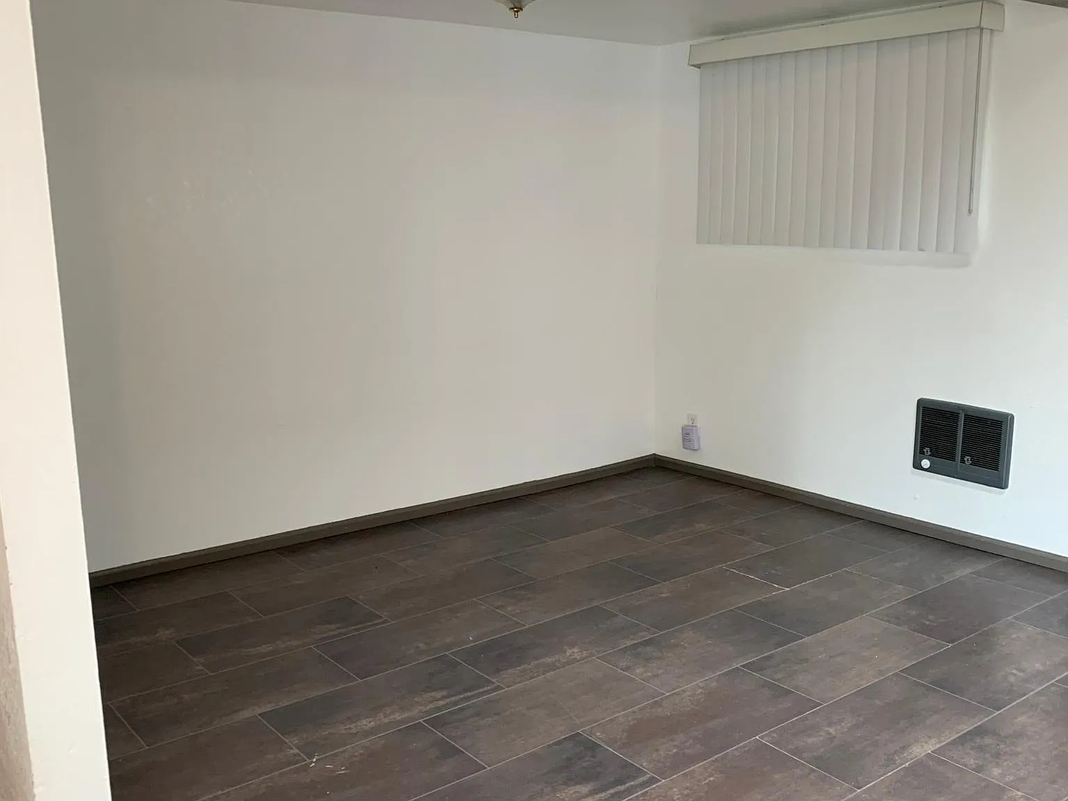 5 bed, 2160 sqft, $3,580 — Photo 4