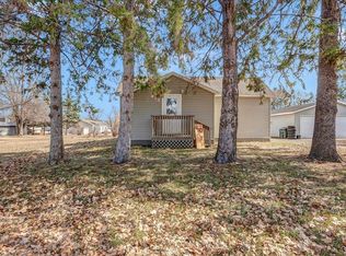 418 4th Ave S, Bowlus, MN 56314