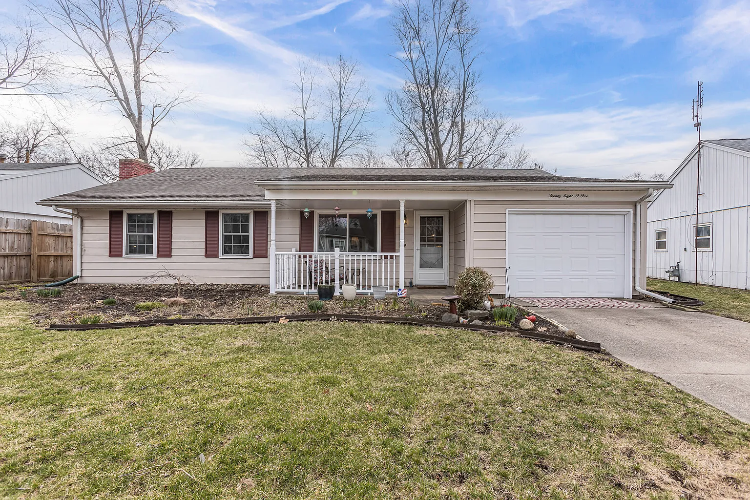2801 Sangamon Dr photo 1