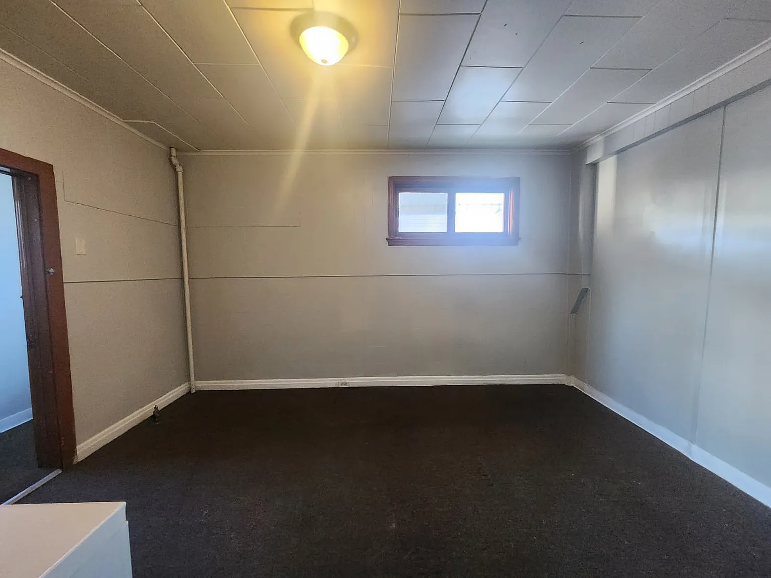 5 bed, 3194 sqft, $1,745 — Photo 3