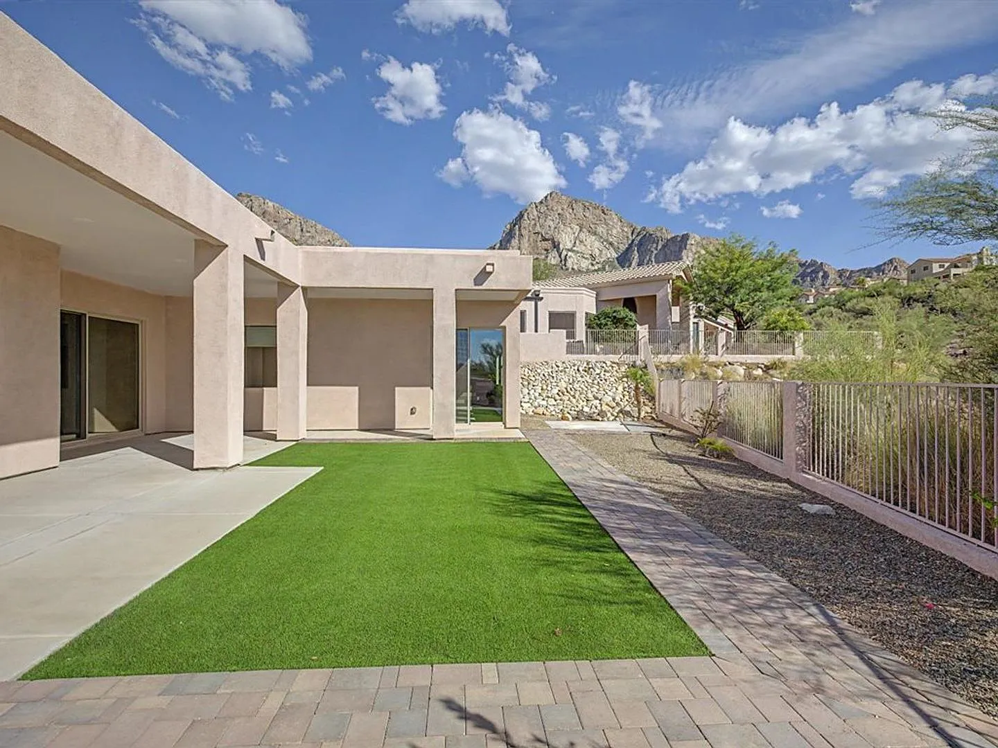 Desert Luxury Living in a Gated Community with Stunning Mountain Views! — Photo 2