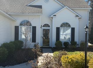 1387 Oakmont Ct, Murrells Inlet, SC 29576