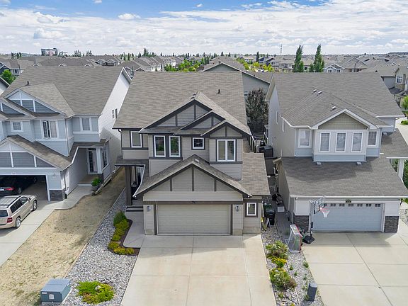 3rd image of 721 178a St SW