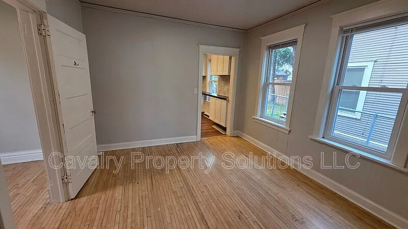 1 bed, 1.0 bath, 750 sqft, $1,225 — Photo 2